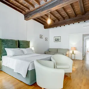 Domus Sant'angelo , Rome Italy